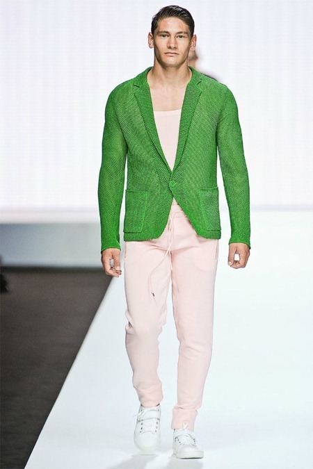 MILAN FASHION WEEK: DIRK BIKKEMBERGS SPRING 2012