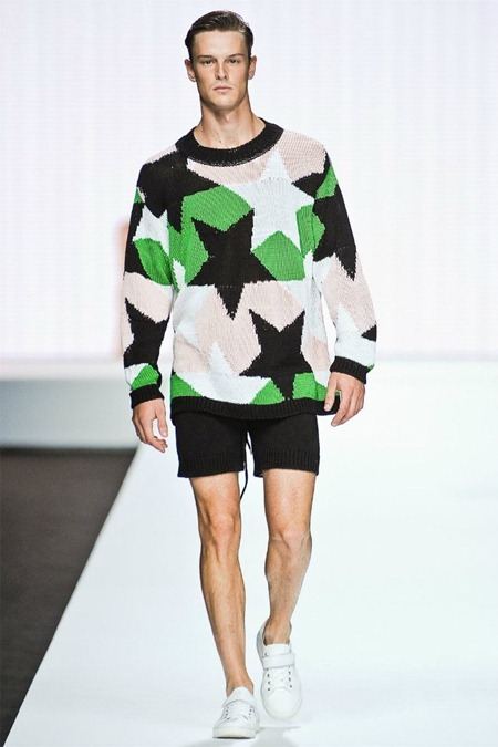 MILAN FASHION WEEK: DIRK BIKKEMBERGS SPRING 2012