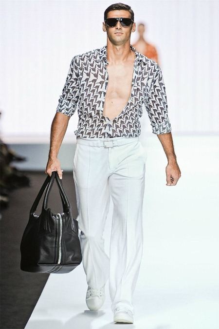 MILAN FASHION WEEK: DIRK BIKKEMBERGS SPRING 2012