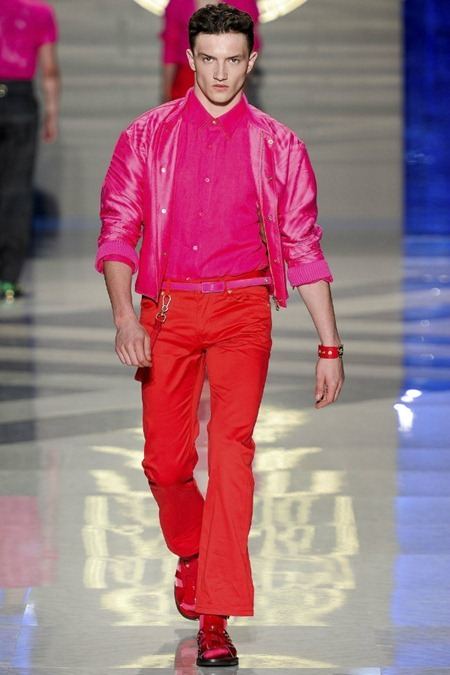 MILAN FASHION WEEK: VERSACE SPRING 2012