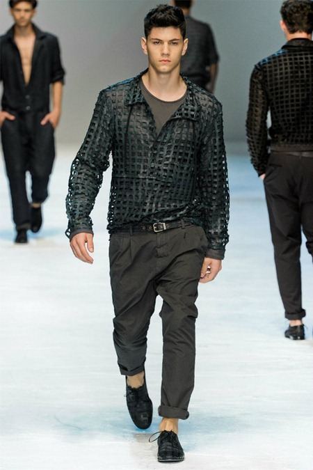 MILAN FASHION WEEK: DOLCE & GABBANA SPRING 2012