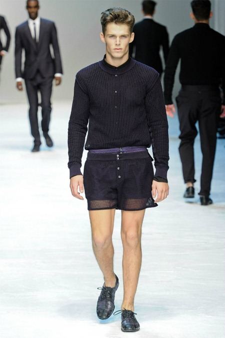 MILAN FASHION WEEK: DOLCE & GABBANA SPRING 2012