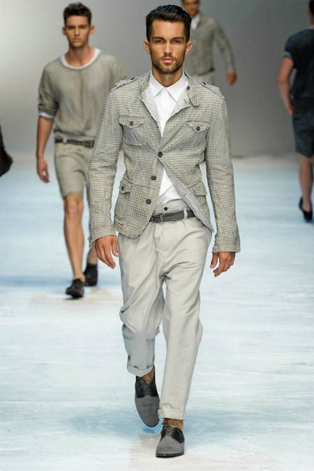 MILAN FASHION WEEK: DOLCE & GABBANA SPRING 2012