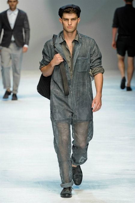 MILAN FASHION WEEK: DOLCE & GABBANA SPRING 2012