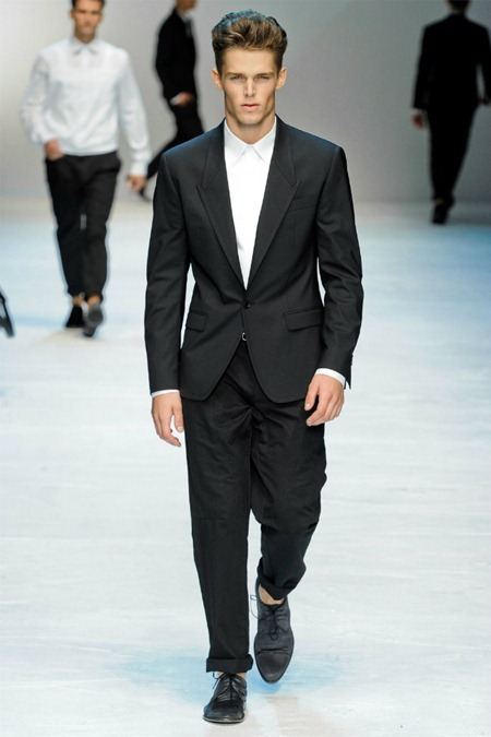 MILAN FASHION WEEK: DOLCE & GABBANA SPRING 2012