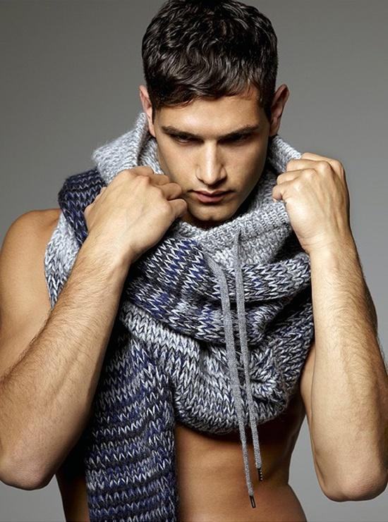 Photoshoot men album 421 : SimplySweaters