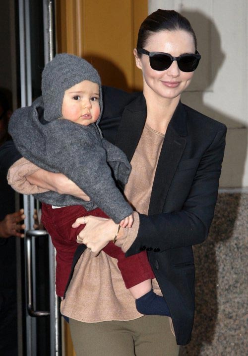 นางฟ้า มิแรนด้า เคอร์ เปลือยกายถ่ายนู้ดให้นิตยสาร Industrie