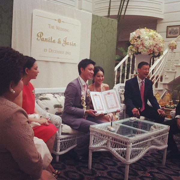 หนิง ปณิตา - จิน จรินทร์ ควงคู่วิวาห์หวาน ส่งท้ายปี