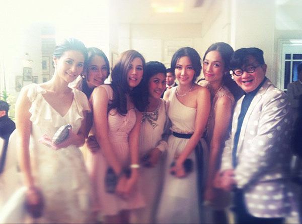 หนิง ปณิตา - จิน จรินทร์ ควงคู่วิวาห์หวาน ส่งท้ายปี