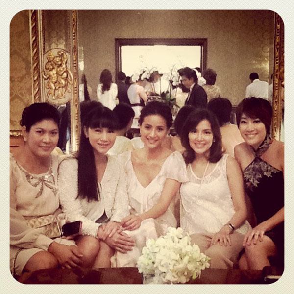 หนิง ปณิตา - จิน จรินทร์ ควงคู่วิวาห์หวาน ส่งท้ายปี