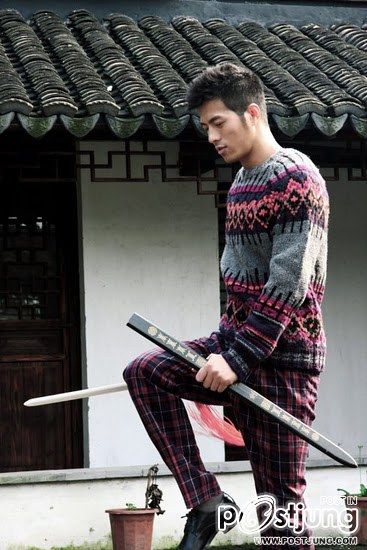 หน่มหล่อขาประจำแฟชั่นหน้าหนาว