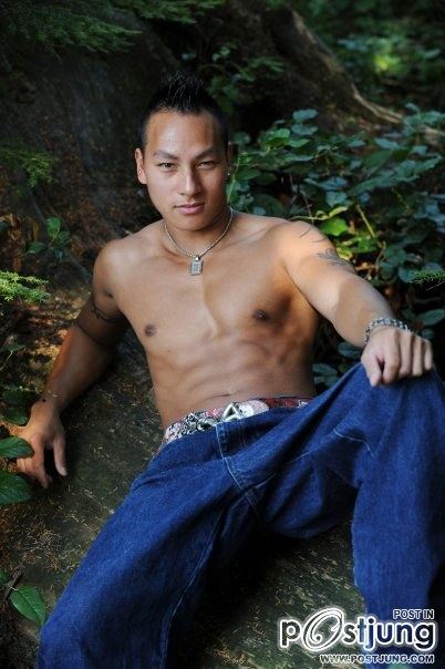 ตี๋แซ่บๆซีสสๆล่ำๆ