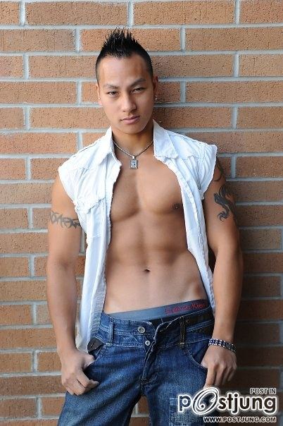 ตี๋แซ่บๆซีสสๆล่ำๆ