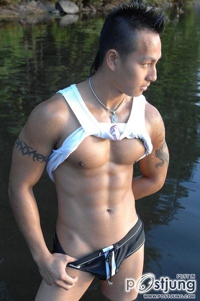 ตี๋แซ่บๆซีสสๆล่ำๆ