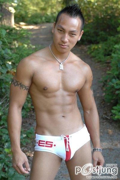 ตี๋แซ่บๆซีสสๆล่ำๆ