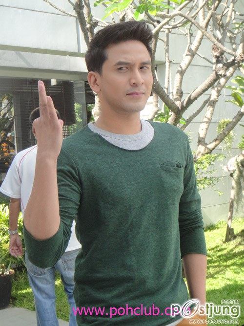 พี่ป๋อหล่อทะเล้น