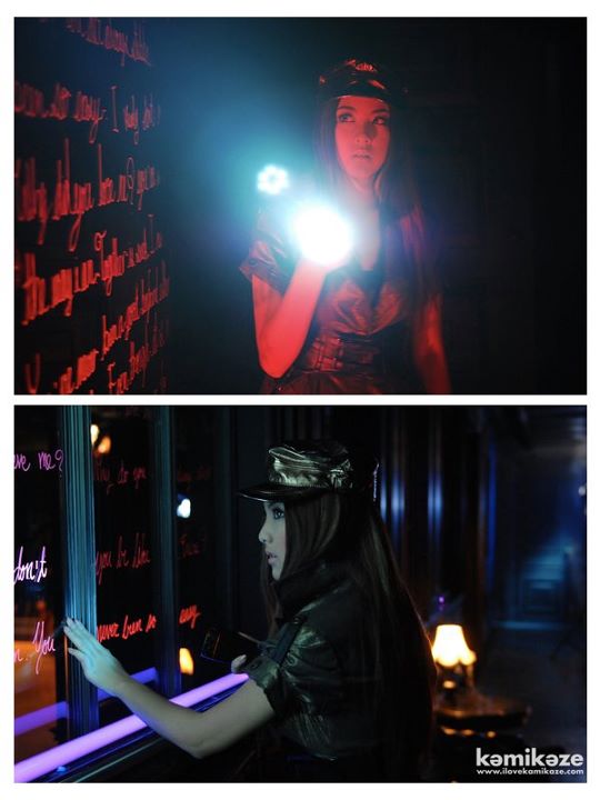 หวาย KAMIKAZE @ MV.รักฉันทำไม (For What?) Feat. 3.2.1