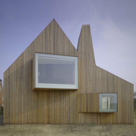 Wood Home Design in Netherlands - fascinating countryside architecture!