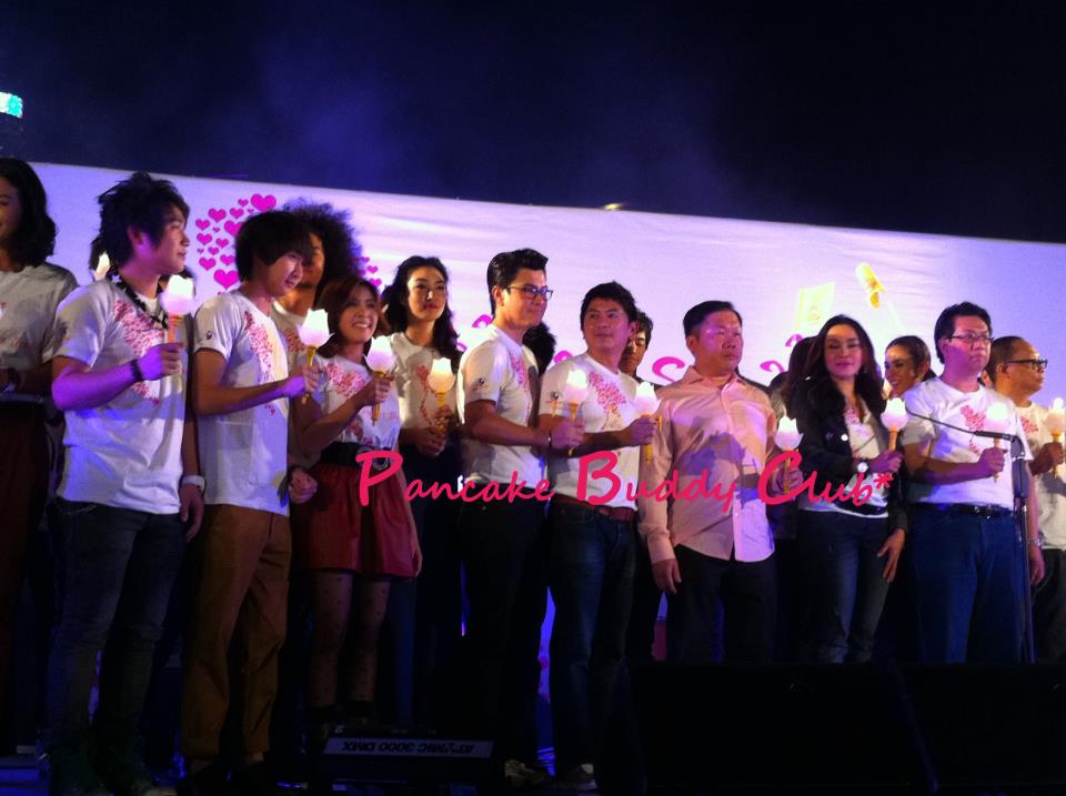 พี่ แพนเค้ก  กับงาน การ กุศล5