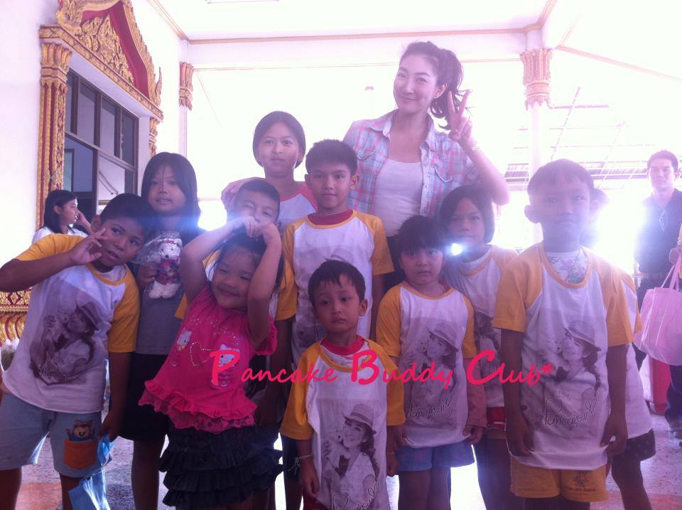 พี่ แพนเค้ก  กับงาน การ กุศล 6
