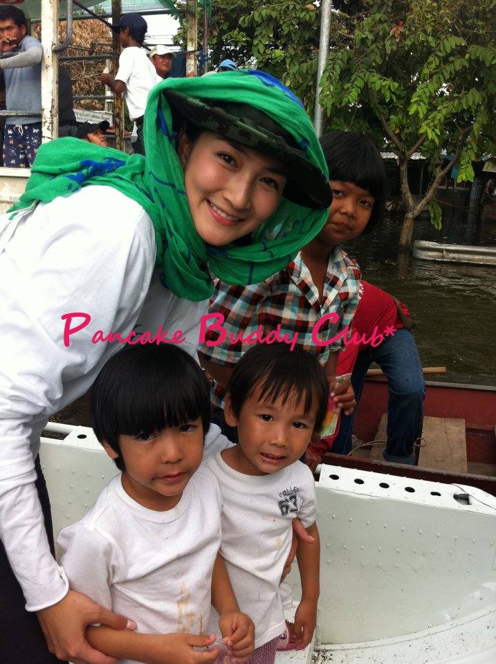 พี่ แพนเค้ก  กับงาน การ กุศล 7