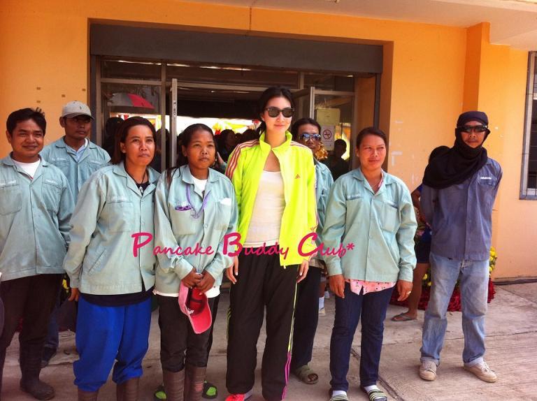 พี่ แพนเค้ก  กับงาน การ กุศล 14