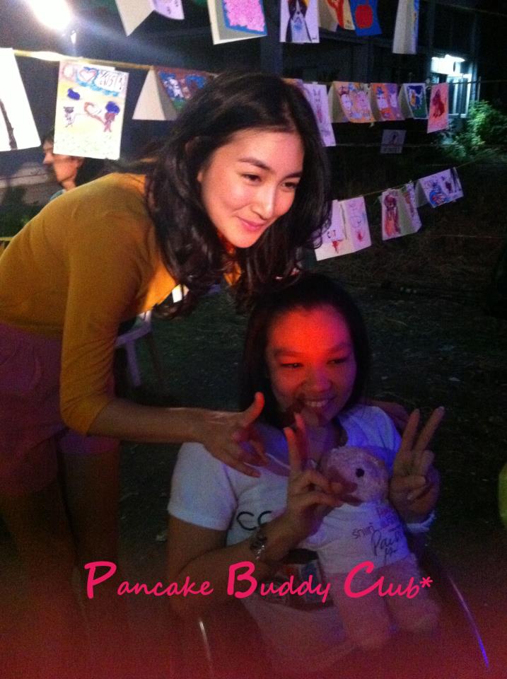 พี่ แพนเค้ก  กับงาน การ กุศล 16