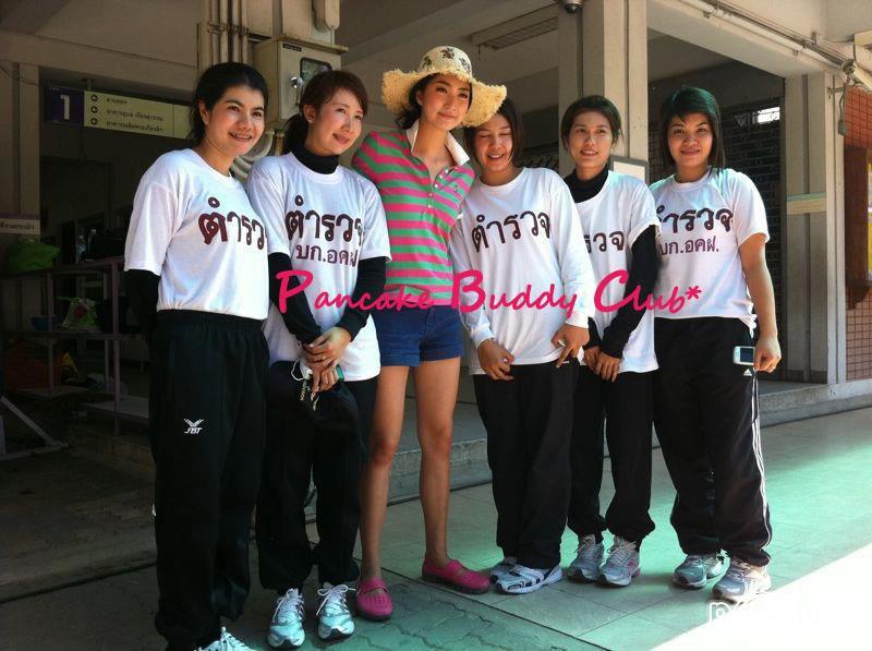 พี่ แพนเค้ก  กับงาน การ กุศล 17