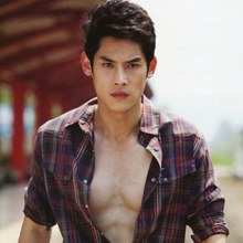 ....   ดาราชายไทย  คนไหน...ถอดเสื้อโชว์หุ่น แล้วดู เซ็กซี่ ที่สุด เห็นแล้วใจละลาย  ....