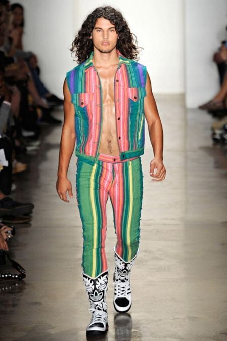 NEW YORK FASHION WEEK: JEREMY SCOTT SPRING 2012