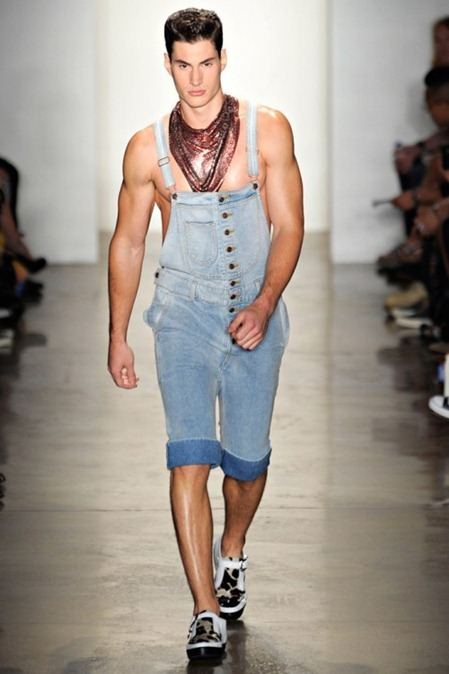 NEW YORK FASHION WEEK: JEREMY SCOTT SPRING 2012