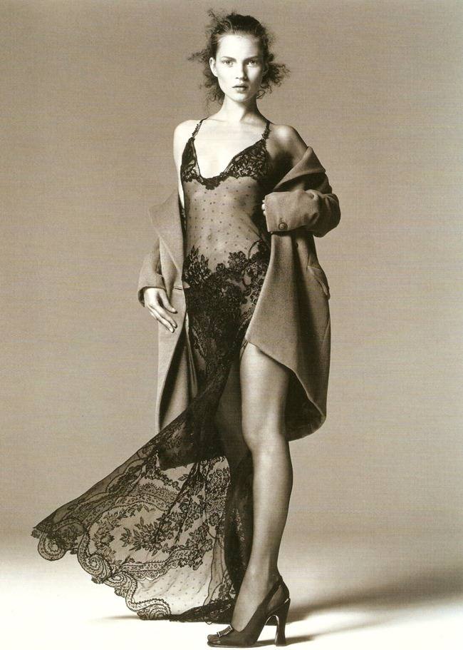 WE ♥ VERSACE: KATE MOSS FOR FALL 1996