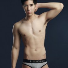 HM album ขอโชว์อีกรอบ ก็คนมันหล่ออะครับ