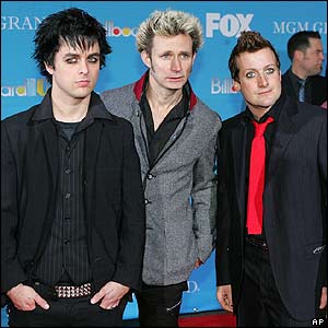 9. กรีน เดย์ (Green Day)