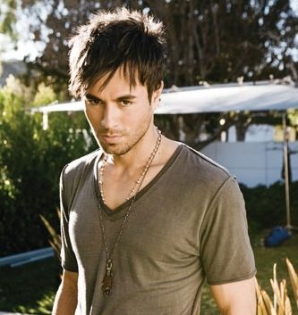 5. เอ็นริเก้ อิเกลเซียส (Enrique Iglesias)