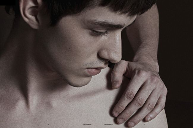 U MAG: LOSING MY RELIGION BY PHOTOGRAPHER HUGO TONI