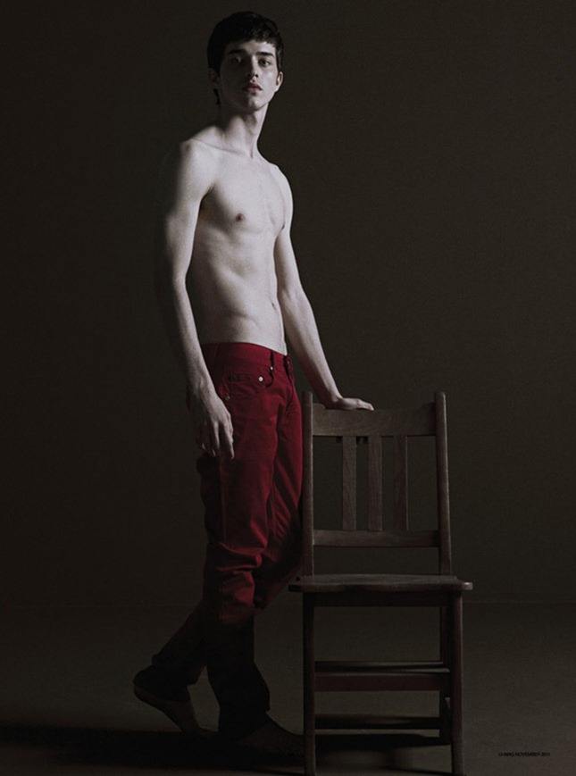 U MAG: LOSING MY RELIGION BY PHOTOGRAPHER HUGO TONI