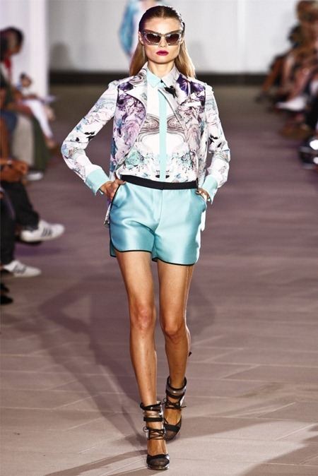 NEW YORK FASHION WEEK: PRABAL GURUNG SPRING 2012