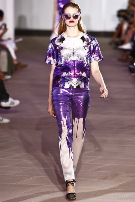 NEW YORK FASHION WEEK: PRABAL GURUNG SPRING 2012