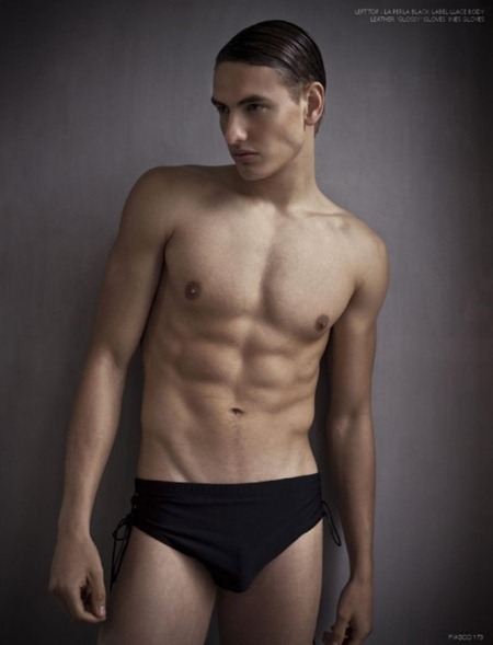 FIASCO MAGAZINE: SANDER, JASPER & KIM FEENSTRA IN "SKIN DEEP" BY SHARON MOR YOSEF & SIMON BOSCH