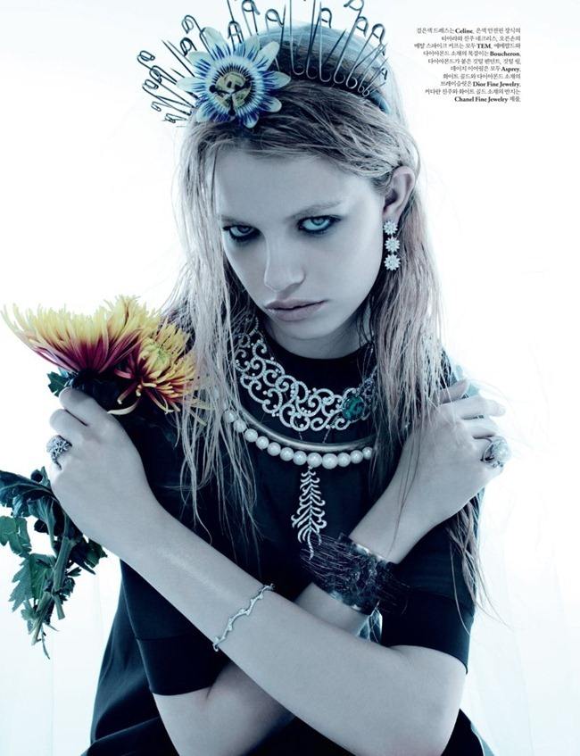 W KOREA: HAILEY CLAUSON IN "BON VOYAGE!" BY PHOTOGRAPHER CATHERINE SERVEL