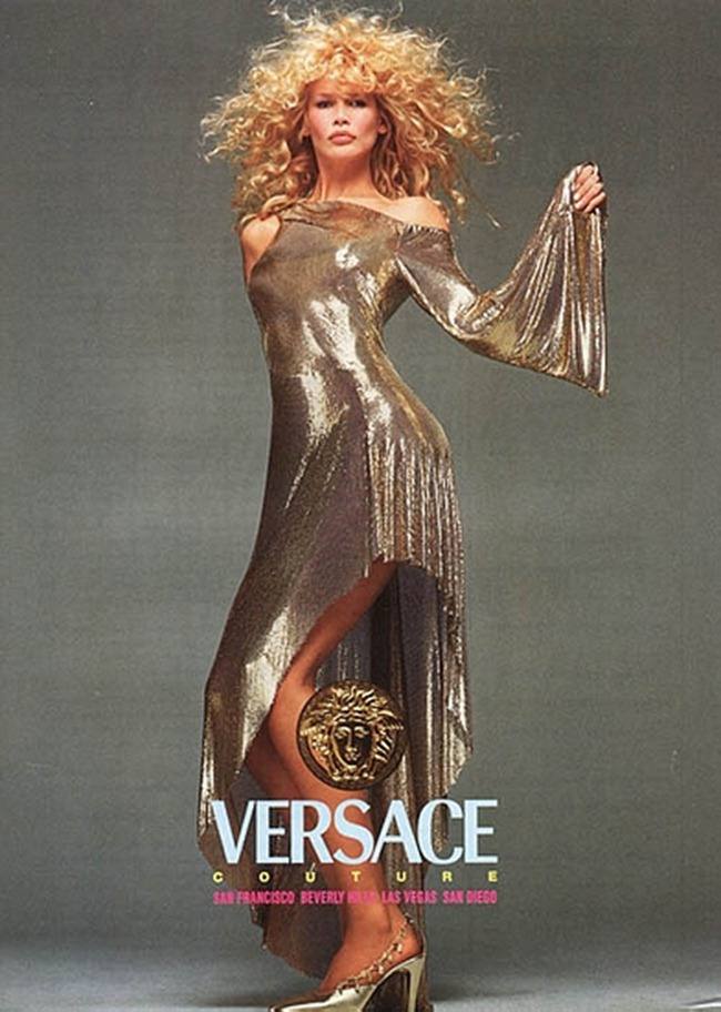 WE ♥ VERSACE: CLAUDIA SCHIFFER & CINDY CRAWFORD FOR VERSACE FALL 1994 BY PHOTOGRAPHER RICHARD AVEDON