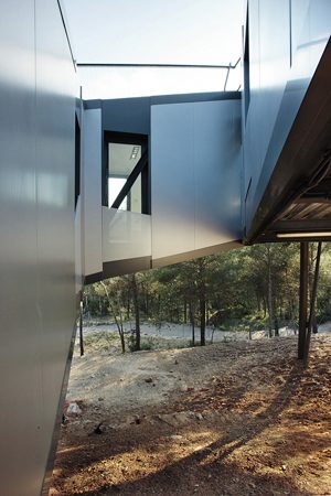 Rooftop Golf Course House