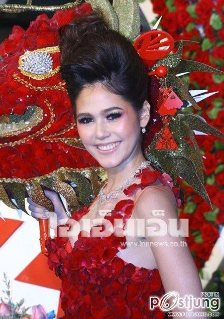 เก๋ ๆ ! "กับ อารยา" !!