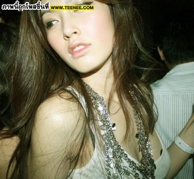 ปอย ตีบทแตก ใน MV ความเฉยชาคือการบอกลาโดยไม่ต้องออกเสียง