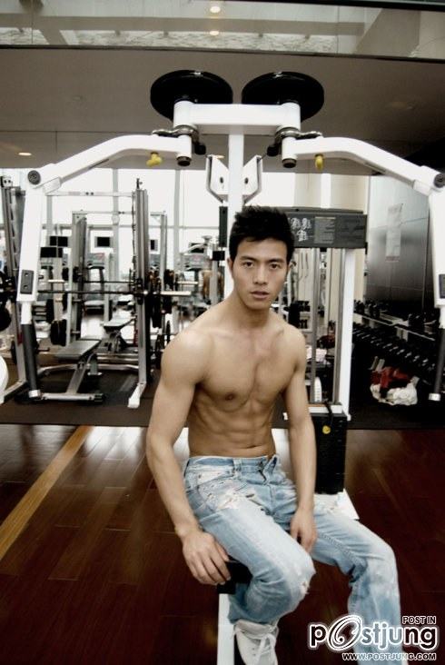 หนุ่มหล่อขาประจำPic Post