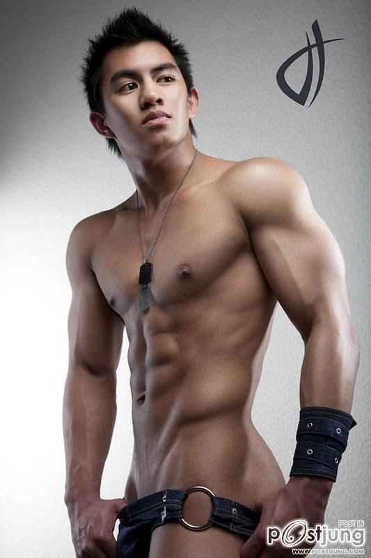 หนุ่มหล่อขาประจำPic Post