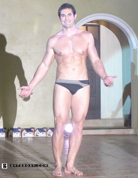Mister International 2011 แข่ง-หล่อ-โลก @ ไทยแลนด์ วันที่ 8"อุ่นเครื่อง-อุ่นไข่ กางเกงว่ายน้ำ"