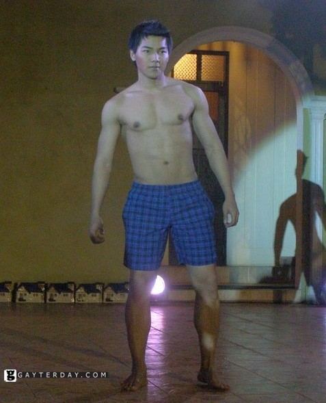 Mister International 2011 แข่ง-หล่อ-โลก @ ไทยแลนด์ วันที่ 8"อุ่นเครื่อง-อุ่นไข่ กางเกงว่ายน้ำ"