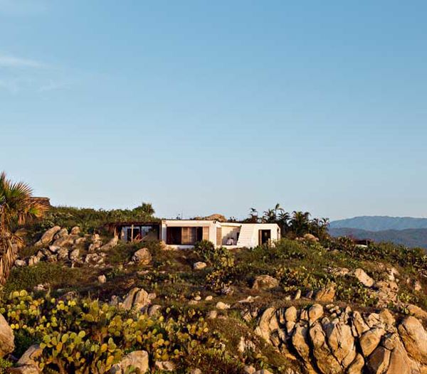 Modern Mexican Architecture &ndash; vacation home design by architect Tatiana Bilbao